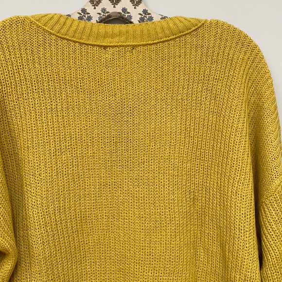 Cropped knit sweater - Picture 6 of 7